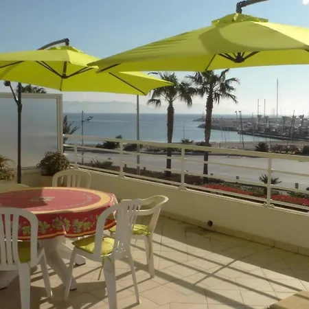 Grand T3 Avec Terrasse Et Piscine à - Fr-1-100-187 * Cavalaire-sur-Mer